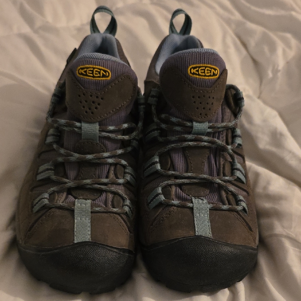 KEEN Women's Gray and Blue Athletic Shoes